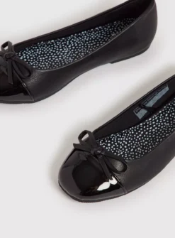 Black Patent Toe Ballerina Pumps 13 Infant