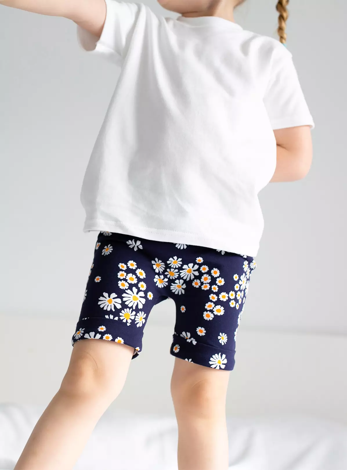 FRED & NOAH Daisy Shorts - 7-8 Years 3 FRED & NOAH Daisy Shorts - 7-8 Years