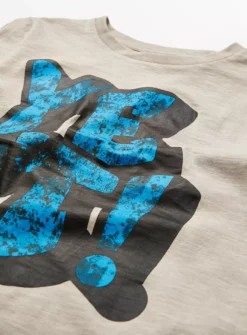 Stone Yeet Logo T-Shirt 8 Years