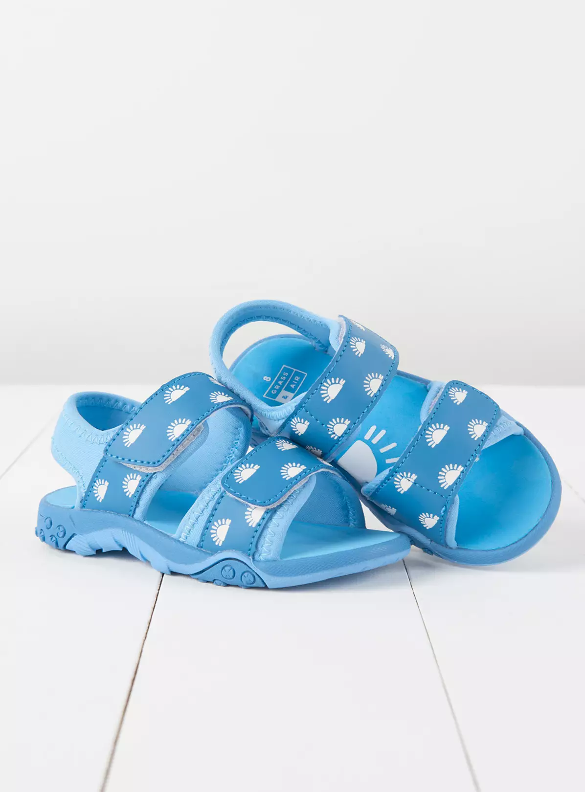 GRASS & AIR Colour Changing Sandals Cornflower Blue 5 Infant 7 GRASS & AIR Colour Changing Sandals Cornflower Blue 5 Infant - Image 5